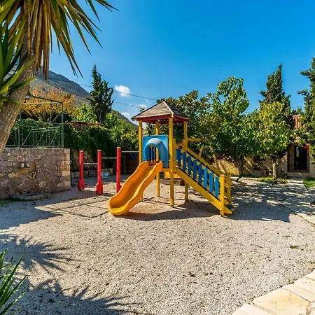 Melpomene St George Retreat By Apokoronas-villas * Kokkino Chorio