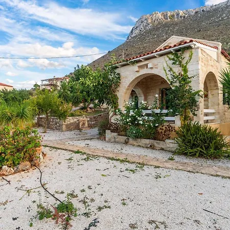 Melpomene St George Retreat By Apokoronas-villas * Kokkino Chorio